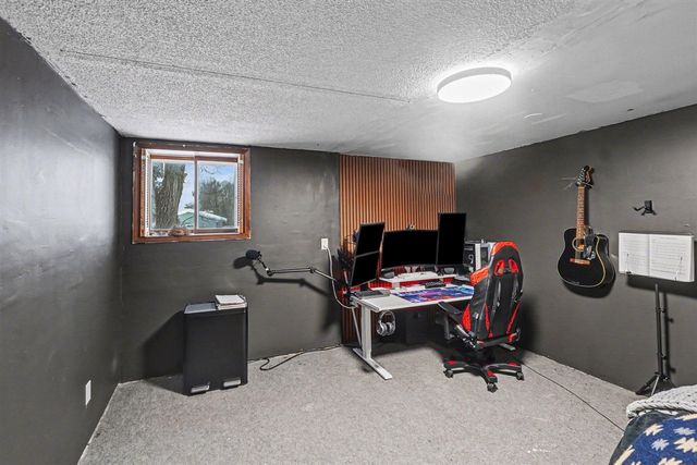 17339 Mckinley Road, Big Rapids, MI 49307