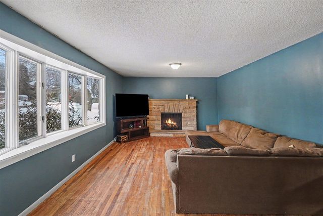 17339 Mckinley Road, Big Rapids, MI 49307