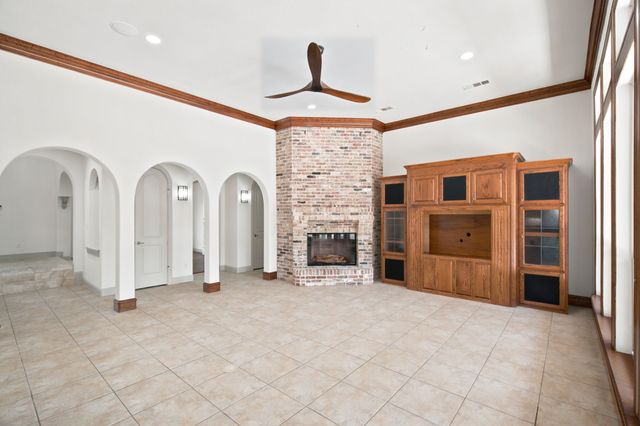 2001 Thames Trail, Colleyville, TX 76034