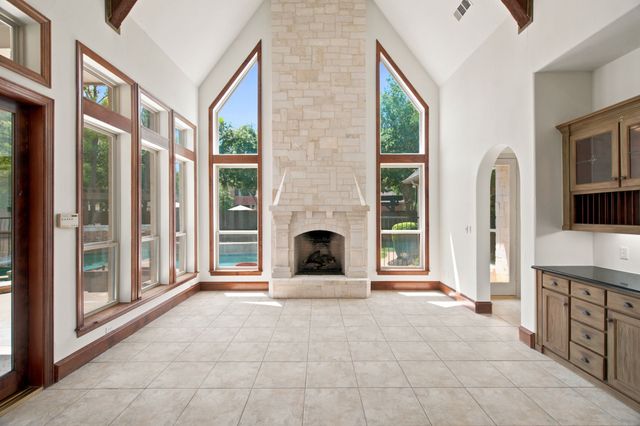 2001 Thames Trail, Colleyville, TX 76034