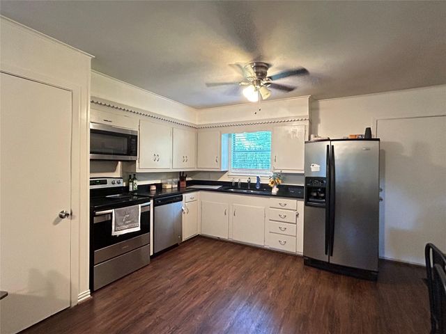 1586 Fm 2324, Emory, TX 75440