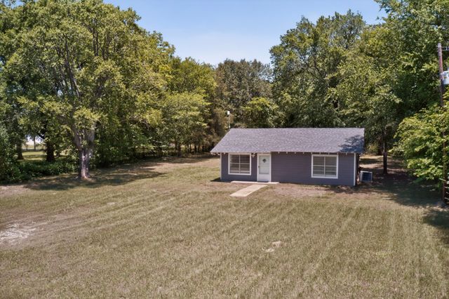 1586 Fm 2324, Emory, TX 75440