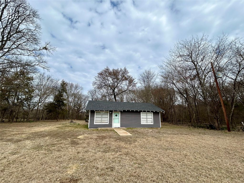 1586 Fm 2324, Emory, TX 75440