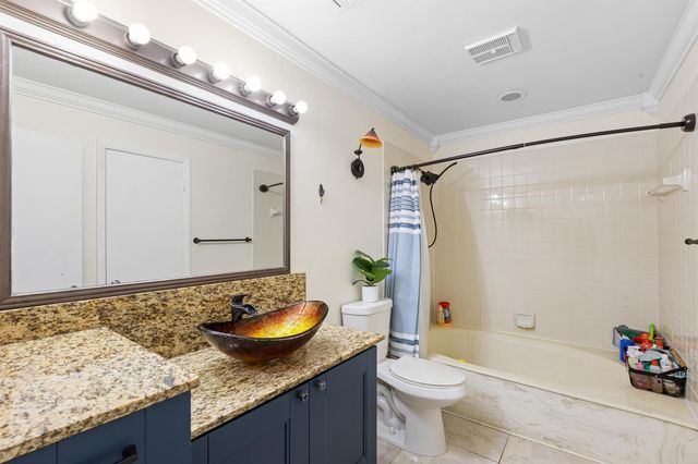 7176 Sportsmans Drive, North Lauderdale, FL 33068