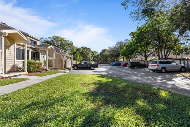 7176 Sportsmans Drive, North Lauderdale, FL 33068