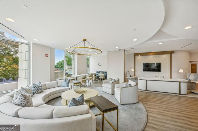 2795 Peachtree Road NE 1205, Atlanta, GA 30305