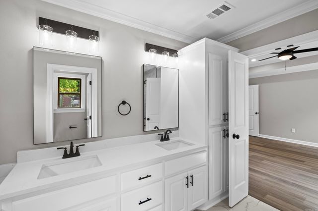 22 Ledrick Circle, Mayflower, AR 72106