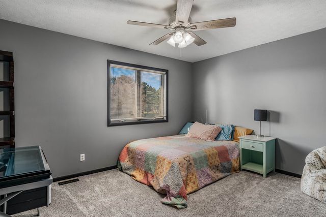 131 EMS C29A Lane, Warsaw, IN 46582