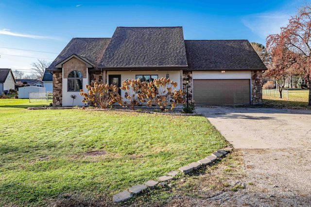 131 EMS C29A Lane, Warsaw, IN 46582