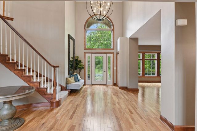 17558 George Moran Drive, Eden Prairie, MN 55347