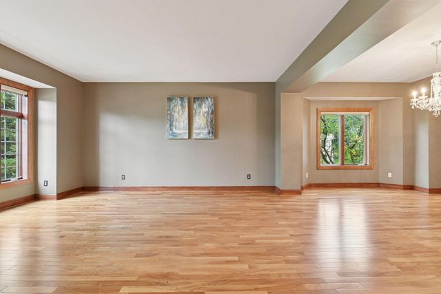 17558 George Moran Drive, Eden Prairie, MN 55347