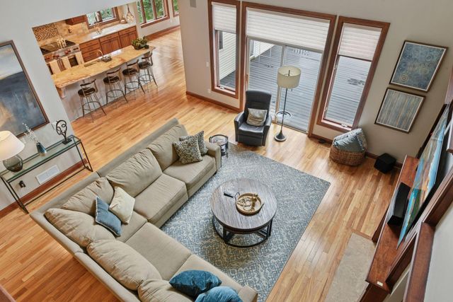 17558 George Moran Drive, Eden Prairie, MN 55347