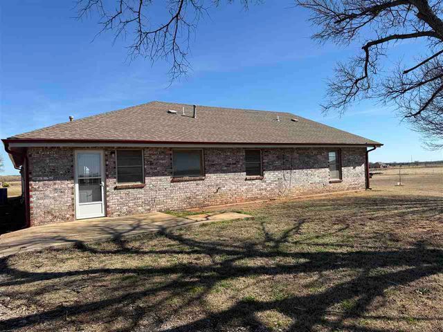 11207 NE 165th St, Fletcher, OK 73541