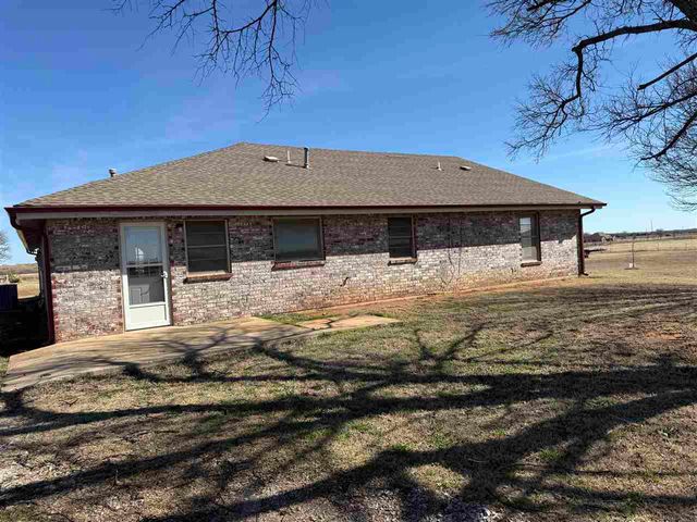 11207 NE 165th St, Fletcher, OK 73541