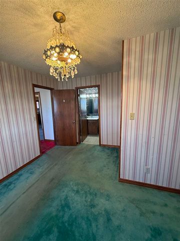 11207 NE 165th St, Fletcher, OK 73541