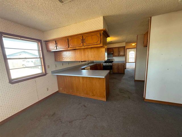 11207 NE 165th St, Fletcher, OK 73541