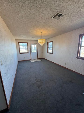 11207 NE 165th St, Fletcher, OK 73541