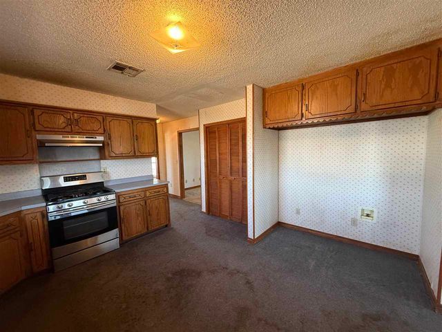 11207 NE 165th St, Fletcher, OK 73541