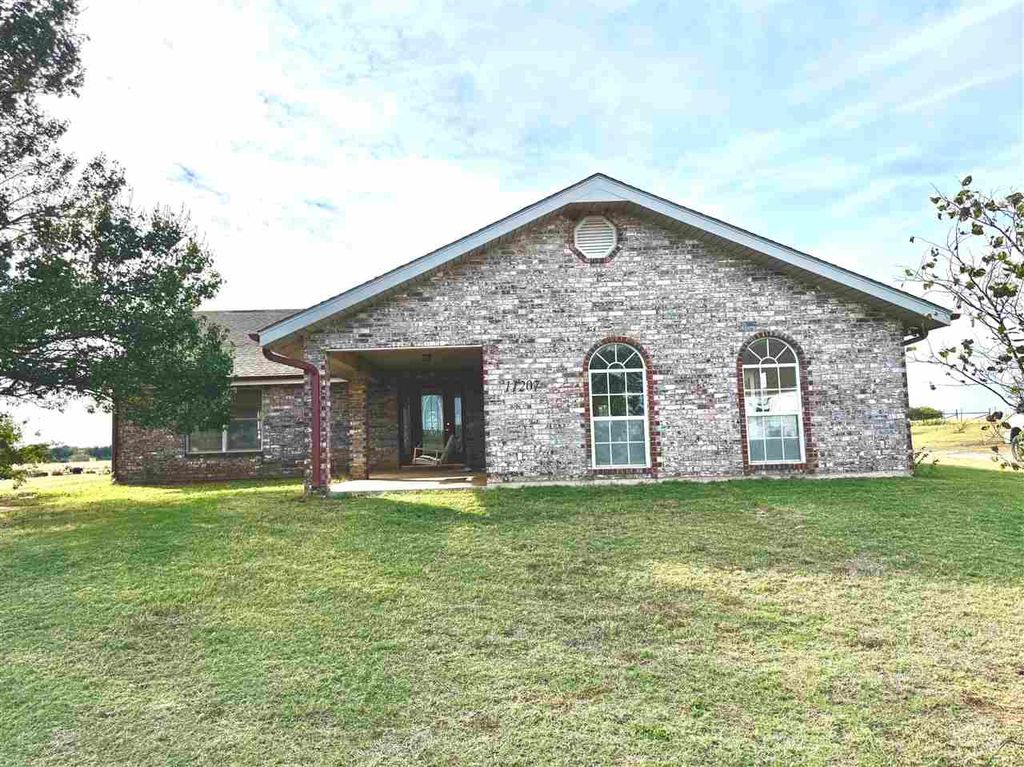 11207 NE 165th St, Fletcher, OK 73541