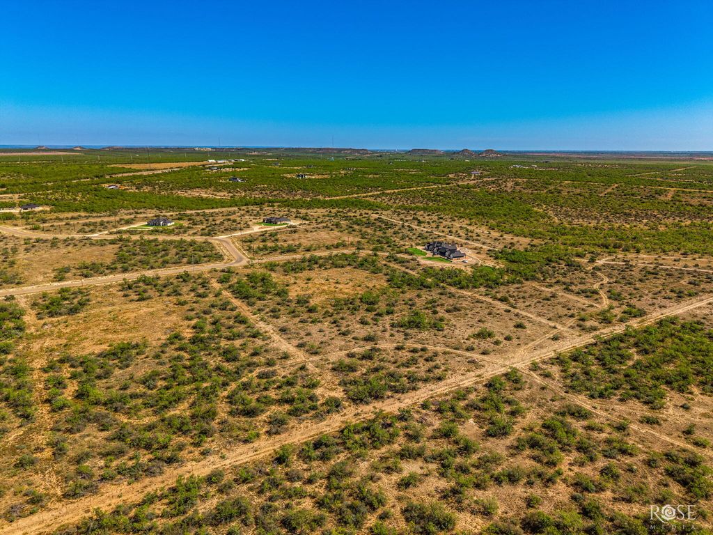 Image 4 of property listing at 10209 Franklin Trail, San Angelo, TX 76904