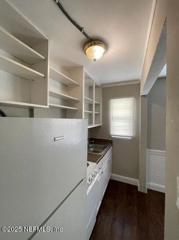 810 2ND Street N C, Jacksonville Beach, FL 32250