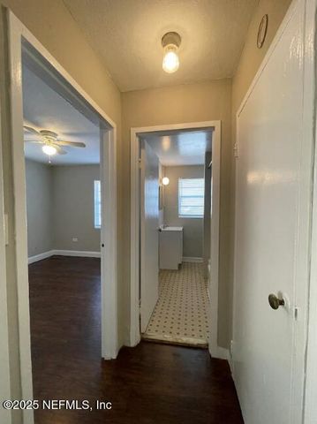 810 2ND Street N C, Jacksonville Beach, FL 32250