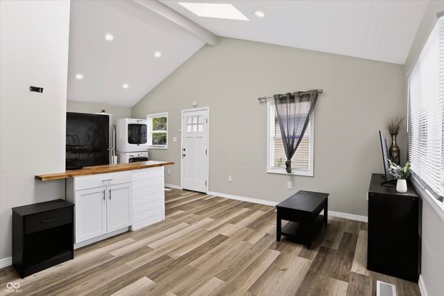 1518 N Chester Avenue, Indianapolis, IN 46201