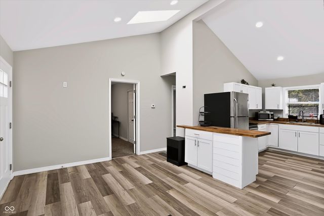 1518 N Chester Avenue, Indianapolis, IN 46201