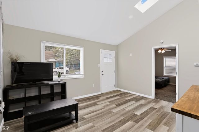 1518 N Chester Avenue, Indianapolis, IN 46201