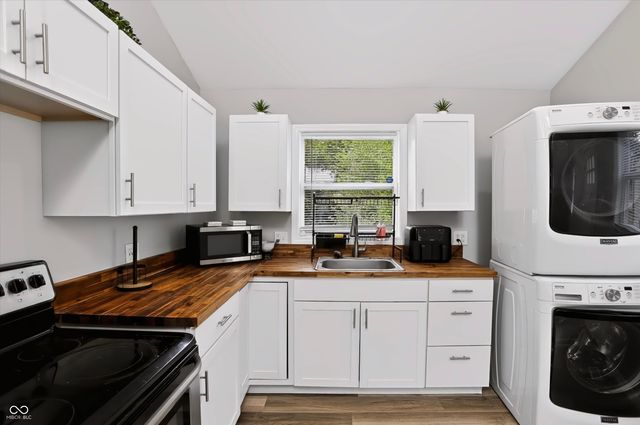 1518 N Chester Avenue, Indianapolis, IN 46201