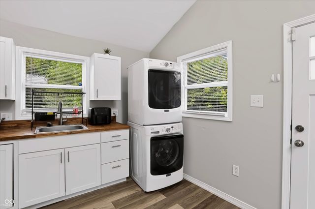 1518 N Chester Avenue, Indianapolis, IN 46201
