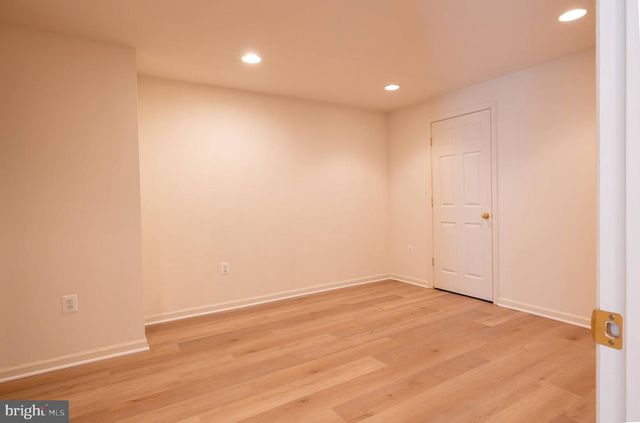 2051 MADRILLON RD, Vienna, VA 22182