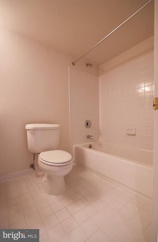 2051 MADRILLON RD, Vienna, VA 22182
