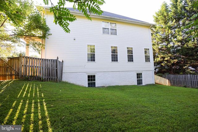 2051 MADRILLON RD, Vienna, VA 22182