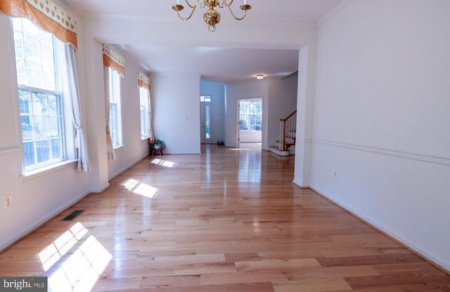 2051 MADRILLON RD, Vienna, VA 22182