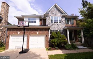 2051 MADRILLON RD, Vienna, VA 22182