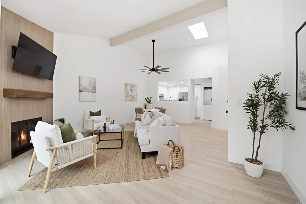 980 Lupine Hills Drive 83, Vista, CA 92081