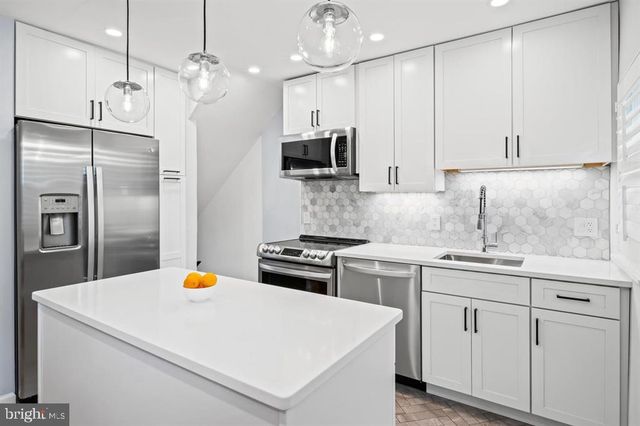 4806 28TH ST S, Arlington, VA 22206