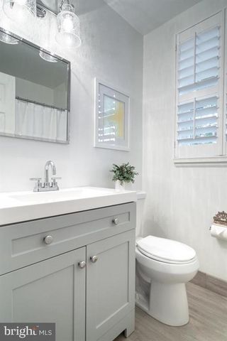4806 28TH ST S, Arlington, VA 22206