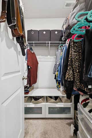 427 Deveron Dr, Gallatin, TN 37066