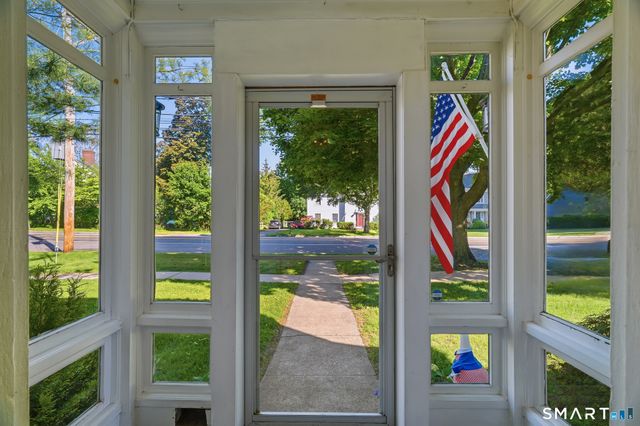 313 Old Post Road, Fairfield, CT 06824