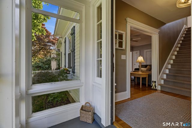 313 Old Post Road, Fairfield, CT 06824