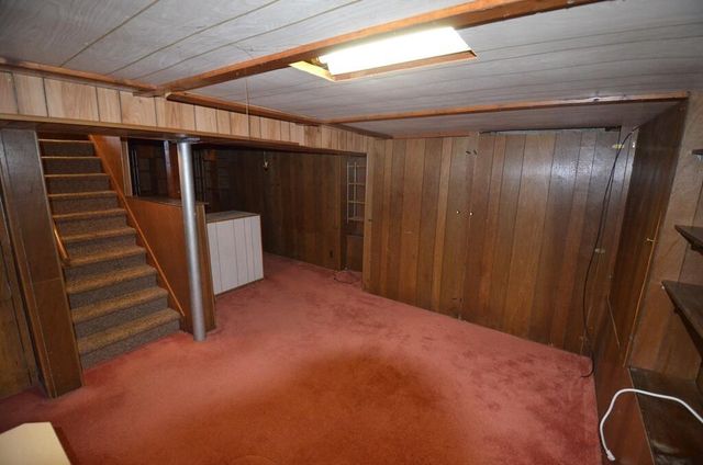 951 W Walworth AVENUE, Whitewater, WI 53190