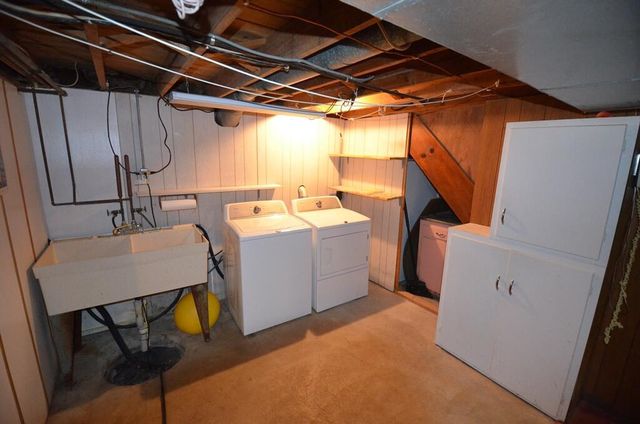 951 W Walworth AVENUE, Whitewater, WI 53190