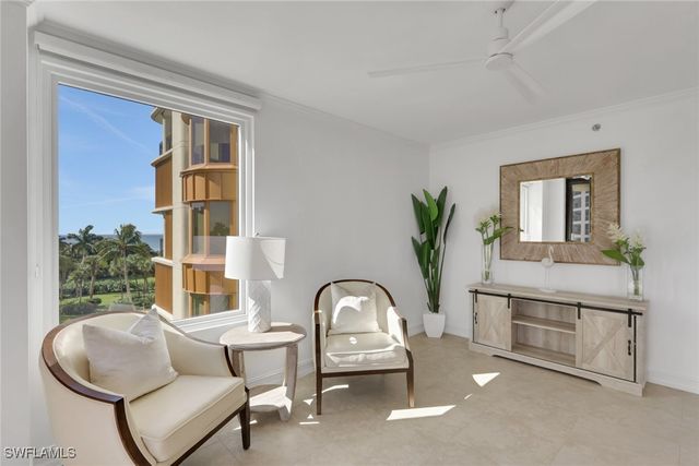 4251 Gulf Shore BLVD N 5B, Naples, FL 34103