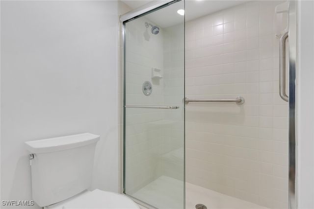 4251 Gulf Shore BLVD N 5B, Naples, FL 34103