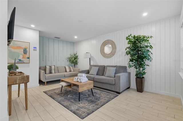 3014 GULF DRIVE, Holmes Beach, FL 34217