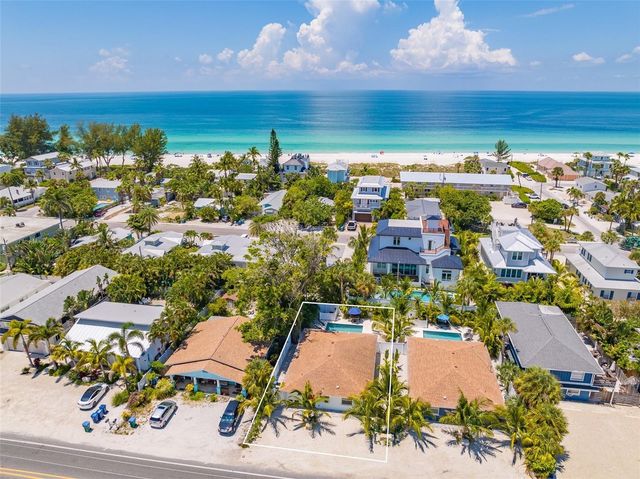 3014 GULF DRIVE, Holmes Beach, FL 34217