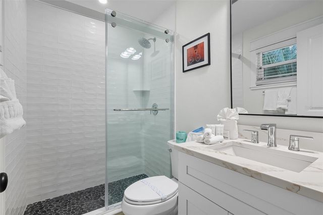 3014 GULF DRIVE, Holmes Beach, FL 34217