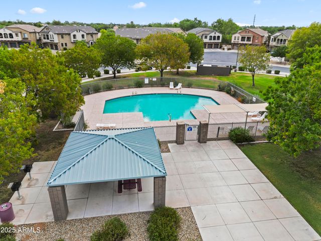 456 N 168TH Drive, Goodyear, AZ 85338